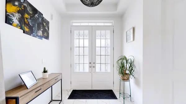 67 Marlene Johnston DR, East Gwillimbury, ON L9N 1K3