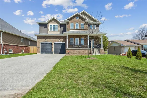 215 Centre ST, Clearview, ON L0M 1S0