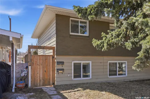 2614 7th STREET E, Saskatoon, SK S7H 1A5