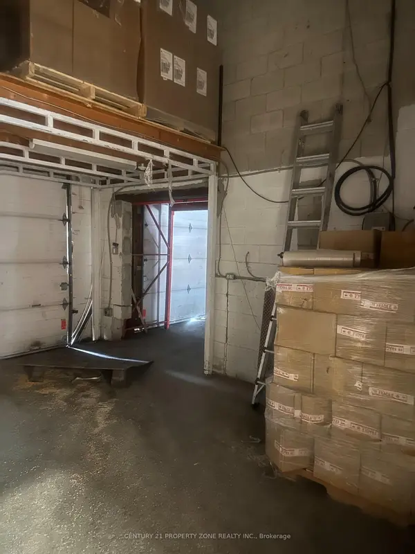 173 Advance BLVD #43/44, Brampton, ON L6T 4Z7