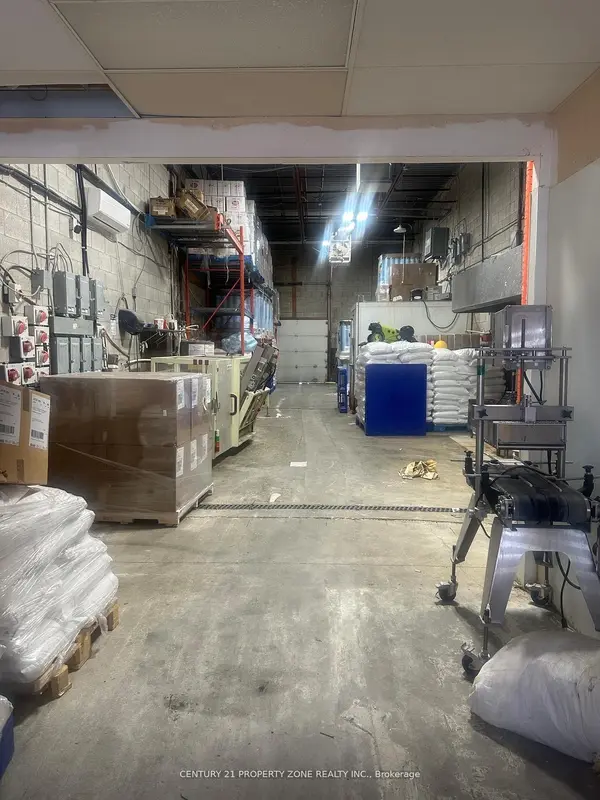 173 ADVANCE BLVD #43, Brampton, ON L6T 4Z7