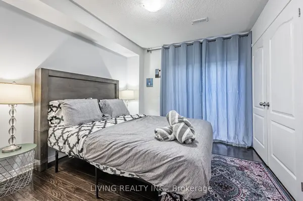 6625 Falconer DR #25, Mississauga, ON L5N 0C7