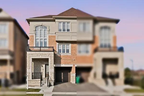21 Allegro DR, Brampton, ON L6Y 5Y7