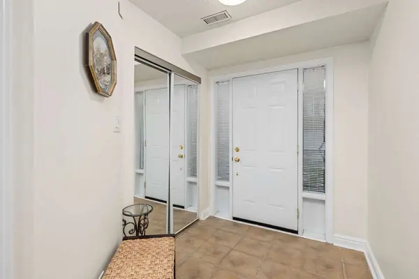 57 Stornwood CT #57, Brampton, ON L6W 4J1