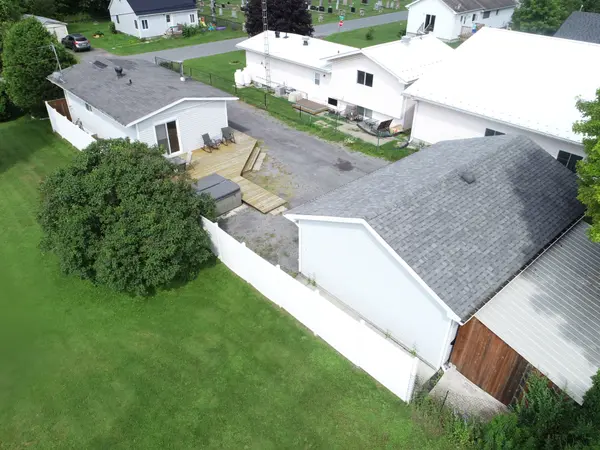 25 Church ST, North Stormont, ON K0C 1W0