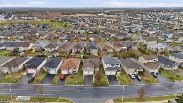 173 Kildare AVE, Loyalist, ON K7N 1Y6