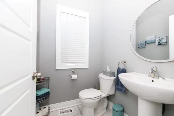 390 Hummel CRES, Fort Erie, ON L2A 0E8