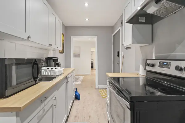 342 Richmond ST, London East, ON N6A 3C3