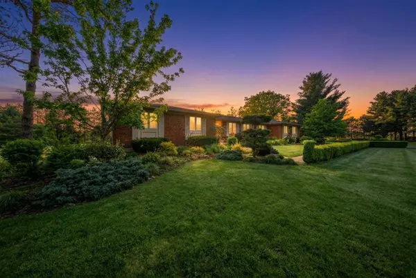 3 Meadowbrook CT, Brant, ON N0E 1N0