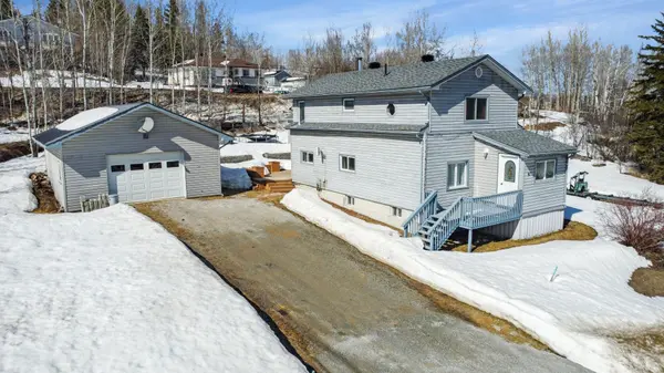 91 Third AVE, Hornepayne, ON P0M 1Z0