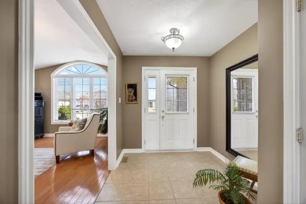 95 Comba DR, Carleton Place, ON K7C 4V2