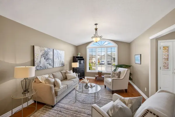 95 Comba DR, Carleton Place, ON K7C 4V2