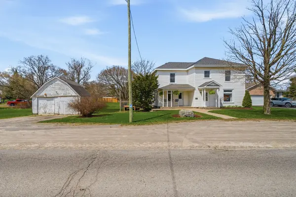 206 County Road 10 RD, Prince Edward County, ON K0K 2T0