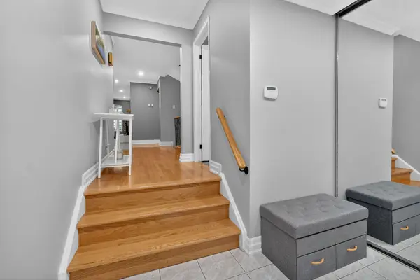 58 Fireside CRES, Hunt Club - South Keys And Area, ON K1T 1Z4