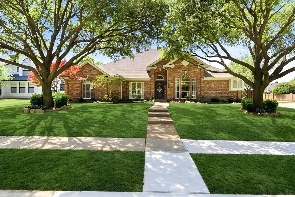 4448 Bentley Drive, Plano, TX 75093