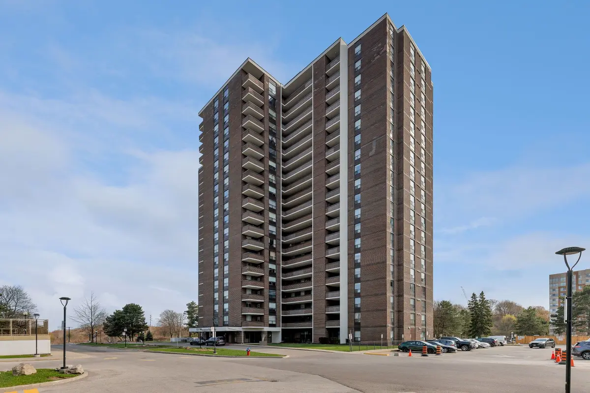1515 Lakeshore RD E #1103, Mississauga, ON L5E 3E3