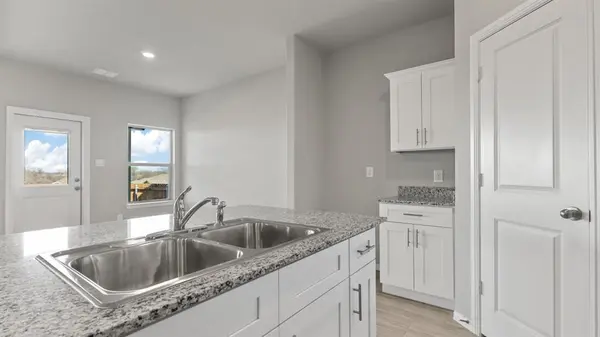 2237 WHITE BUFFALO Way, Fort Worth, TX 76036