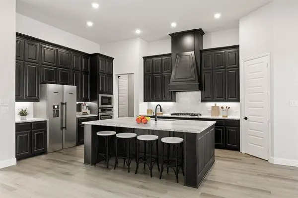 6625 Emerson Drive, Mesquite, TX 75126