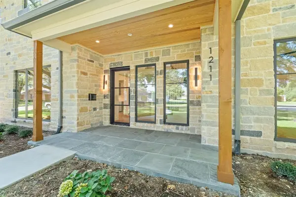 1211 Seminole Drive, Richardson, TX 75080