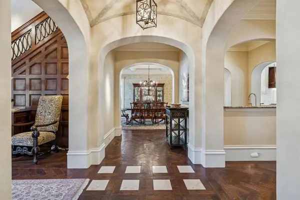 4305 Arcady Avenue, Highland Park, TX 75205