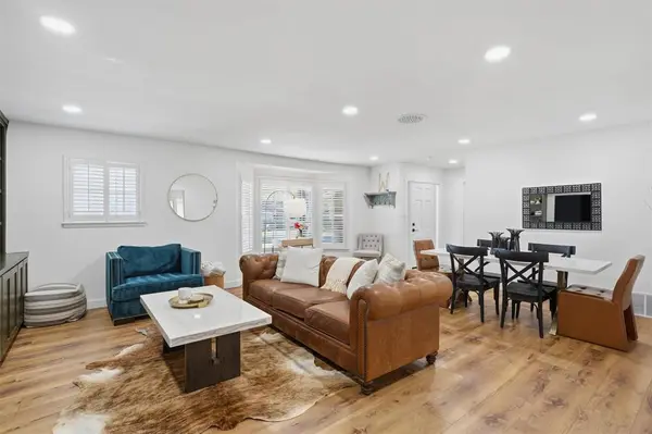 4137 Selkirk Drive W, Fort Worth, TX 76109