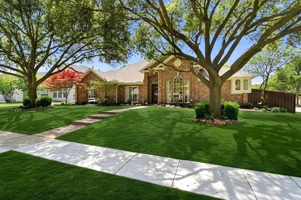 4448 Bentley Drive, Plano, TX 75093