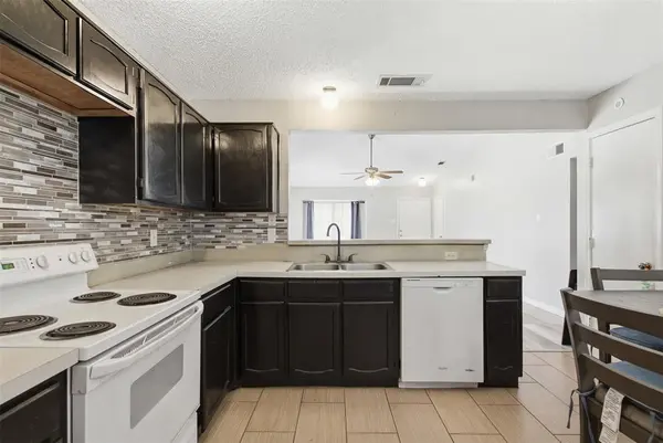 3919 Queens Court, Garland, TX 75043