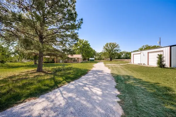 538 Private Road 1100, Decatur, TX 76234