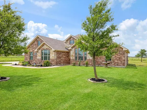 111 Petes Court, Ponder, TX 76259