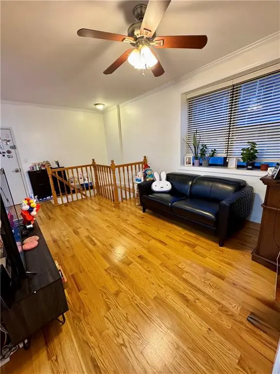 1733 East 4th ST #1A, Brooklyn, NY 11223