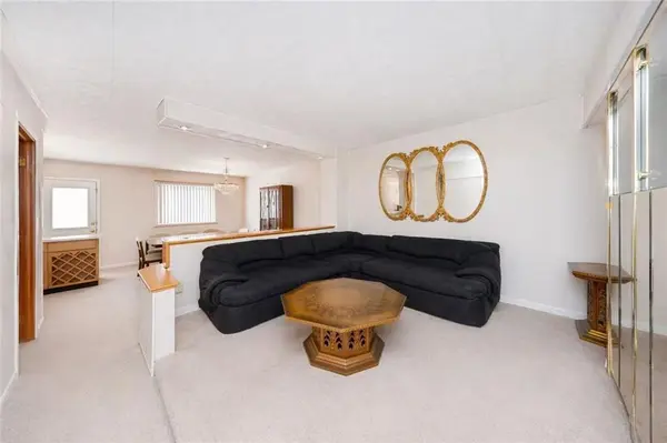 8674 16th AVE, Brooklyn, NY 11214