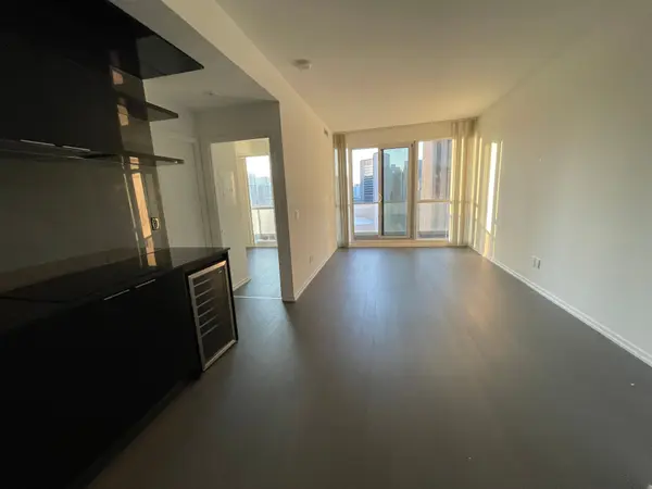 70 Temperance ST #2016, Toronto C01, ON M5H 4E8