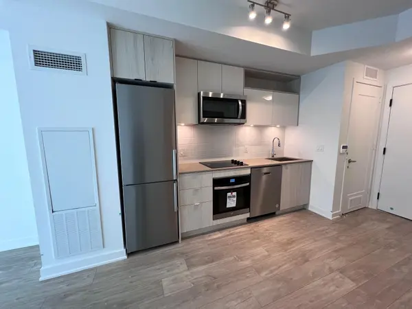 135 LOWER SHERBOURNE ST #2423, Toronto C08, ON M5A 1Y4