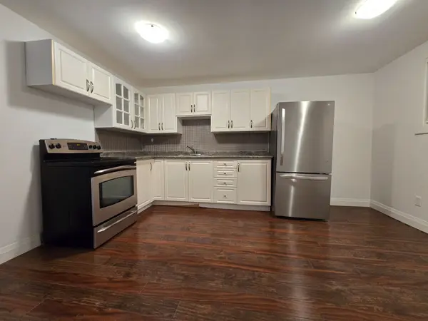 211 Cliff RD #Lower, Barrie, ON L4N 3X5