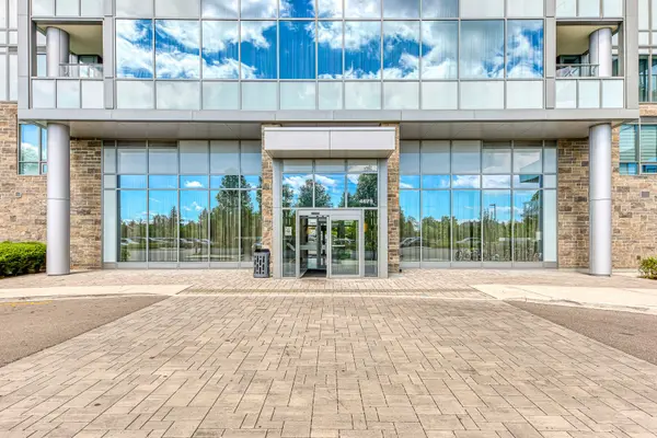 4675 Metcalfe AVE #206, Mississauga, ON L5M 0Z8