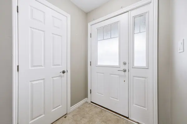 77 Mountain Ash DR, Belleville, ON K8N 0E3