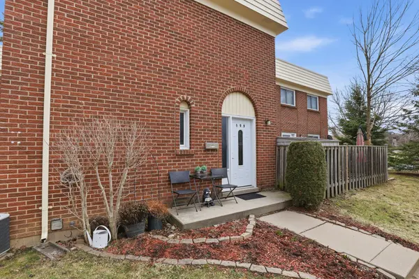 599 Gainsborough RD, London North, ON N6G 2C5