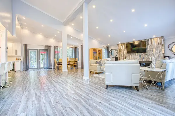 3263 Guyatt RD, Hamilton, ON L0R 1P0