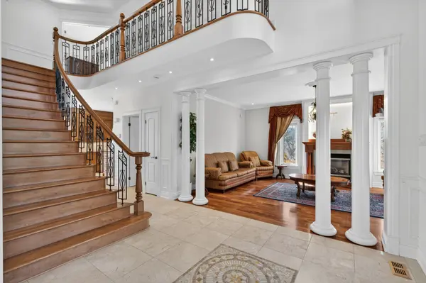 4633 Albion RD, Blossom Park - Airport And Area, ON K1X 1A4