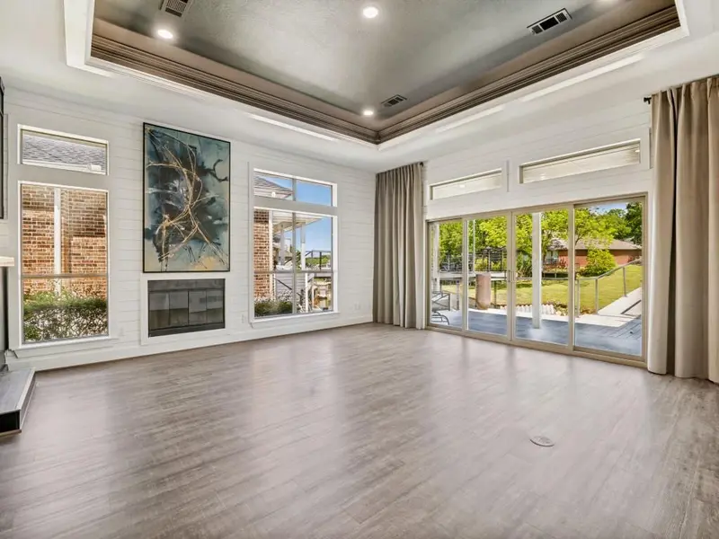 120 Saint Francis Lane, Mabank, TX 75156