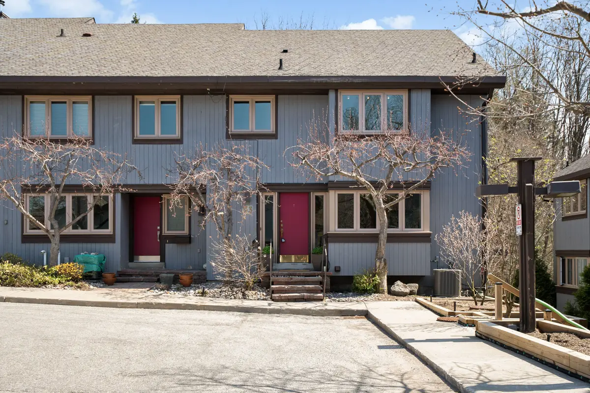 33 RAINBOW CREEK WAY, Toronto C15, ON M2K 2T9