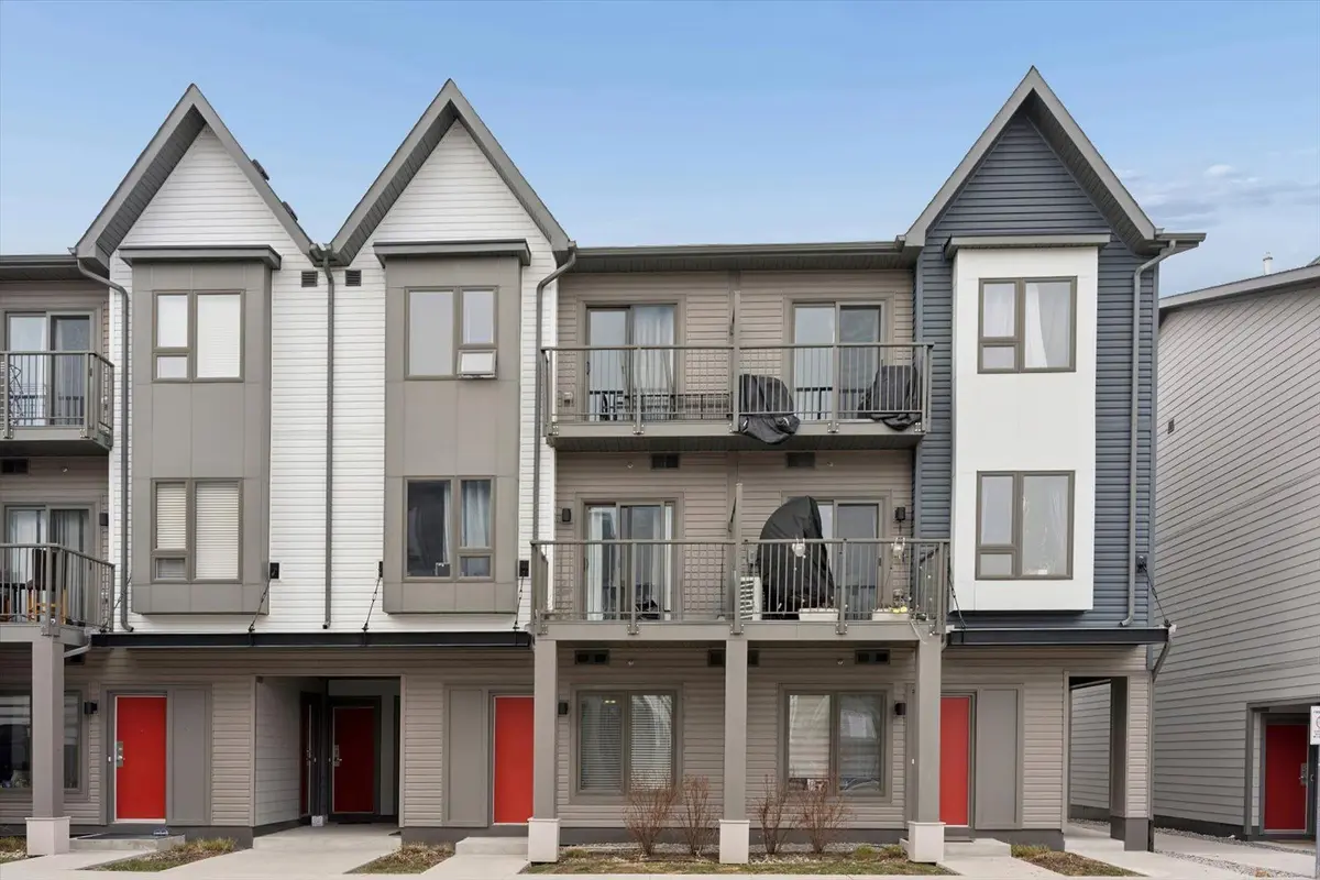 2635 William Jackson DR #1013, Pickering, ON L1X 0L5