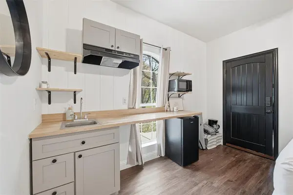 156 Howard Newby Lane, Springtown, TX 76082