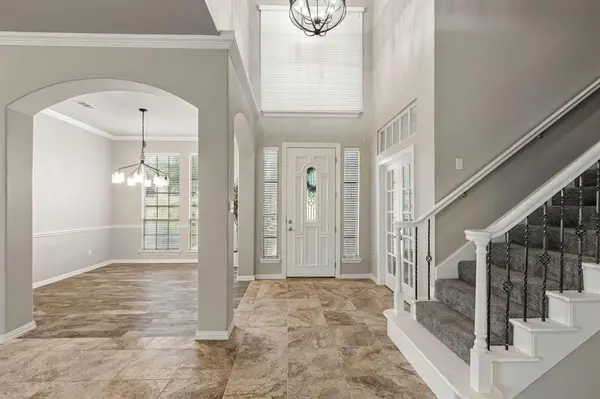 686 Cattlebaron Parc Drive, Fort Worth, TX 76108