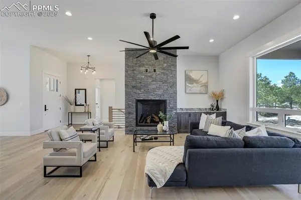 16510 Early Light DR, Colorado Springs, CO 80908