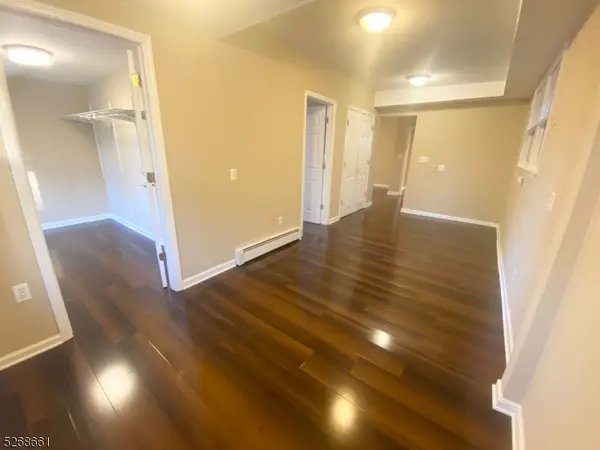 21 Columbus St #2, Bloomfield Twp., NJ 07003