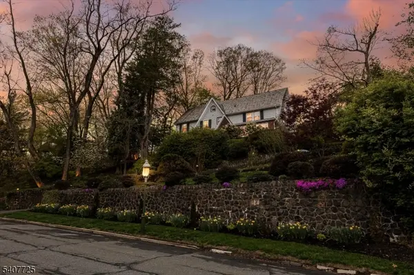 237 Underhill Rd, South Orange Village Twp., NJ 07079