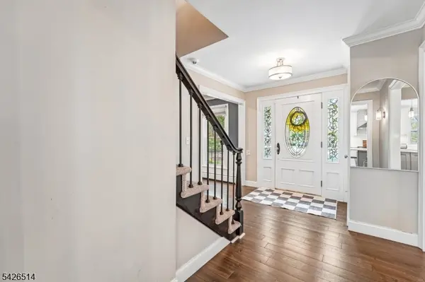 52 Stonefence Rd, Oakland Boro, NJ 07436