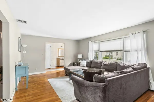 36 Wadsworth Ter, Cranford Twp., NJ 07016