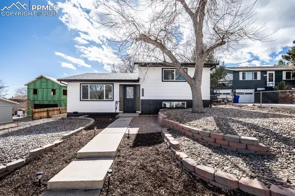 2537 Camelot CT, Colorado Springs, CO 80904